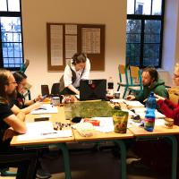 Družina Zbytky putovala krajinou vílí divočiny,