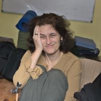 Jak to ale bývá, trable na sebe nenechaly dlouho čekat. Sférou vzduchu možná ještě mnozí prolétli s lehkostí vánku, ale po návratu se dozvěděli, že jim zmizela zadavatelka úkolu.
